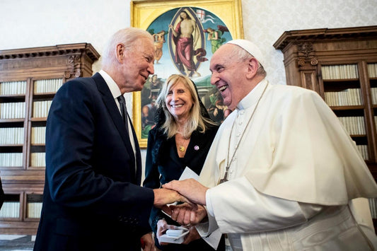 Joe Biden Pope Francis Meeting Glossy Poster Picture Photo Print Banner 9767 Conversationprints