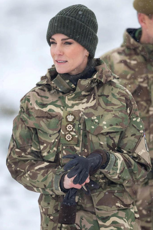 Kate Middleton Batallion Colonel Glossy Poster Picture Photo Print Banner 9775 Conversationprints