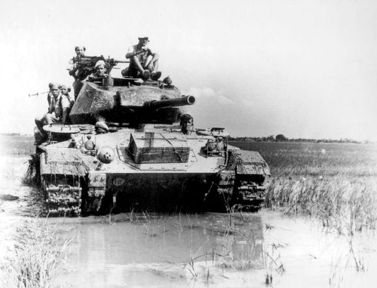 M24 Chaffee Light Tank Vietnam Glossy Poster Picture Photo Print Banner 9788 Conversationprints