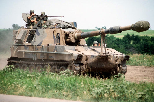 M109 Self Propelled Howitzer Tank Glossy Poster Picture Photo Print Banner Conversationprints