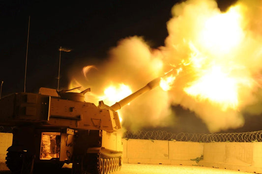 M109A6 Paladin Firing Tank Glossy Poster Picture Photo Print Banner Conversationprints