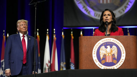Trump Tulsi Gabbard Speech Glossy Poster Picture Photo Print Banner Conversationprints