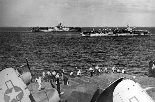 Uss Hornet & Uss Independence Ww2 Glossy Poster Picture Photo Print Banner  Conversationprints