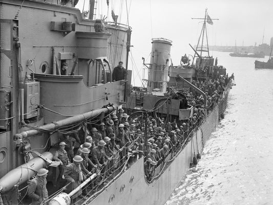 Dunkirk Evacuation Soldiers Ship Glossy Poster Picture Photo Print Banner  Conversationprints