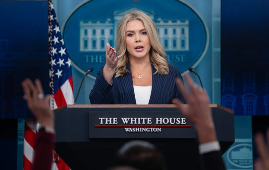 Karoline Leavitt Hands Press Sec Glossy Poster Picture Photo Print Banner  Conversationprints