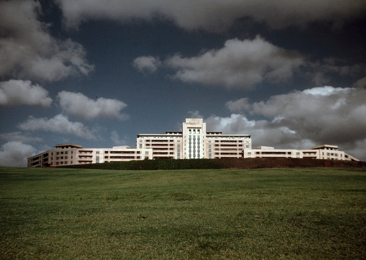 Tripler Army Medical Center Hawaii 1960 Poster Picture Photo Print Banner  Conversationprints