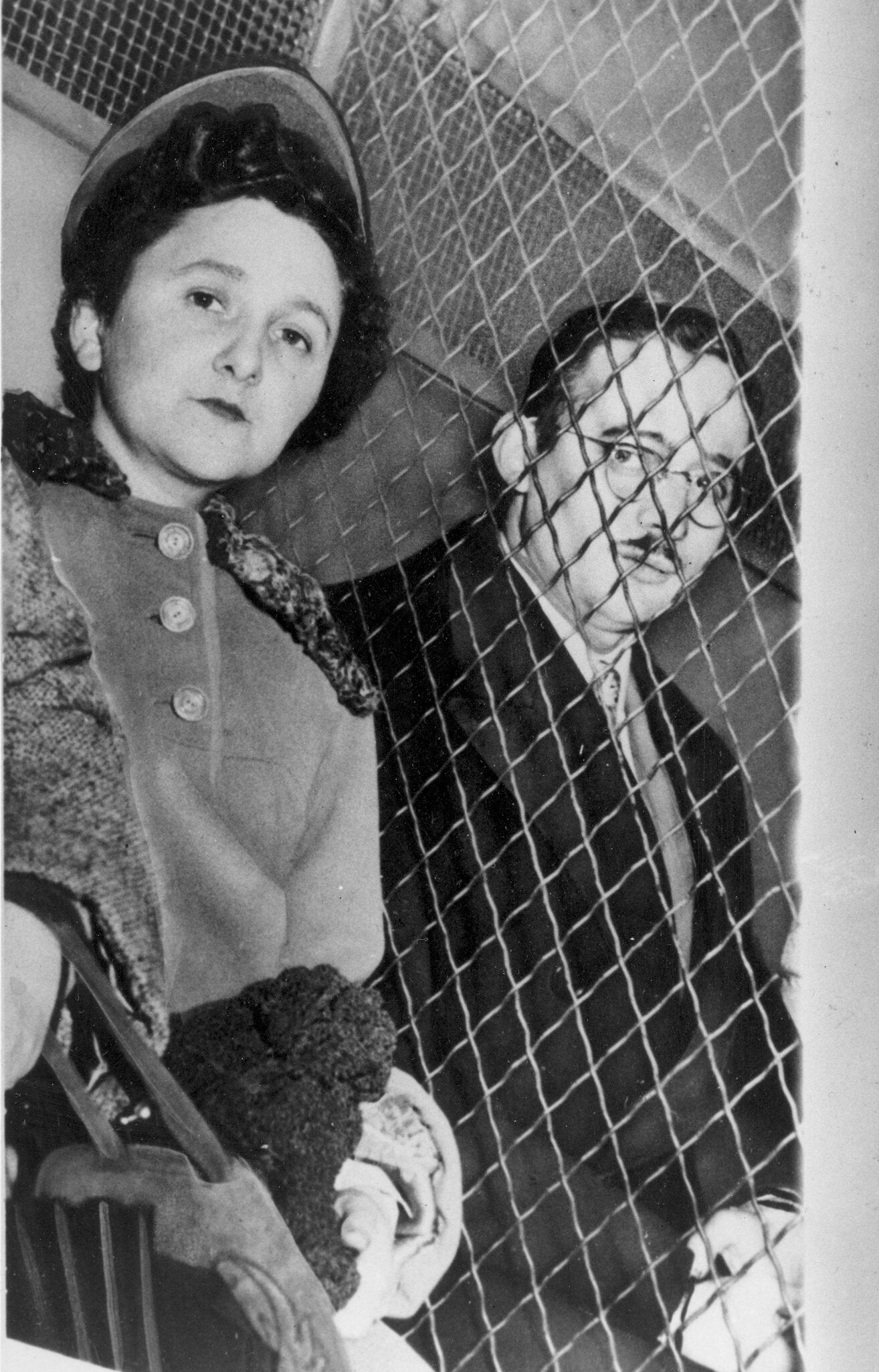 JULIUS AND ETHEL ROSENBERG  GLOSSY POSTER PICTURE PHOTO PRINT BANNER spies