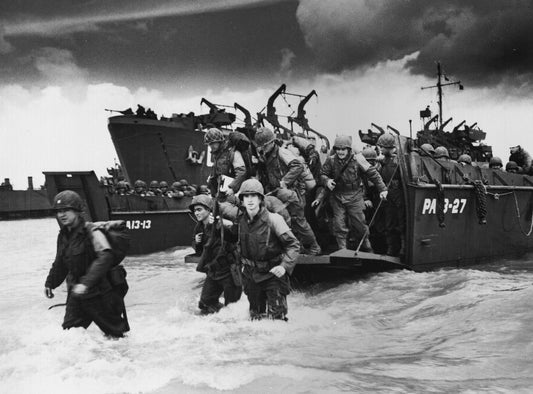 Us Troops Omaha Beach D-Day Ww2 Glossy Poster Picture Photo Print Banner Conversationprints