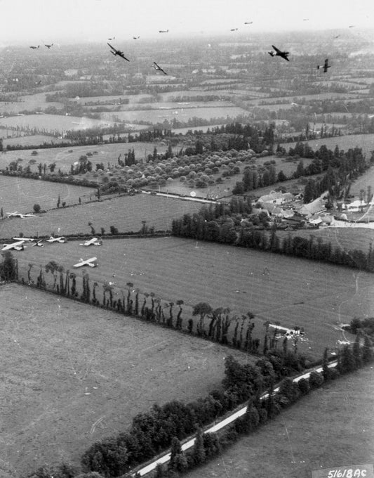 D-Day Us Glider Reinforcements Ww2 Glossy Poster Picture Photo Print Banner Conversationprints