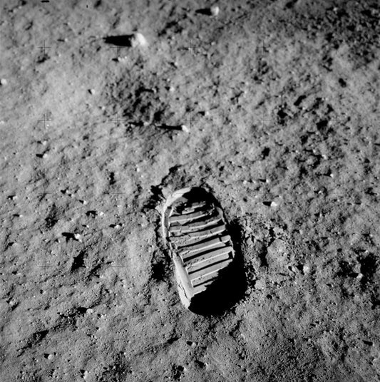 APOLLO 11 BOOT PRINT MOON SPACE GLOSSY POSTER PICTURE PHOTO PRINT BANNER